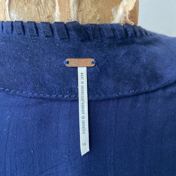 Free People Genuine Sheep Leather Fringed Jacket Embroidered Insets Size: Large - Picture 8 of 9